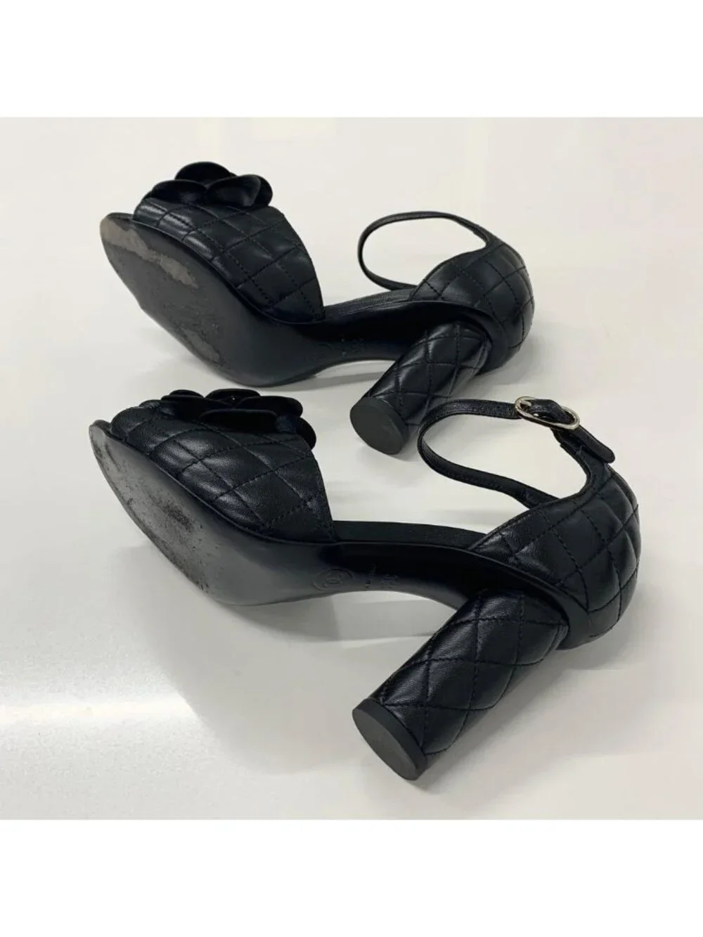 CHANEL brand size